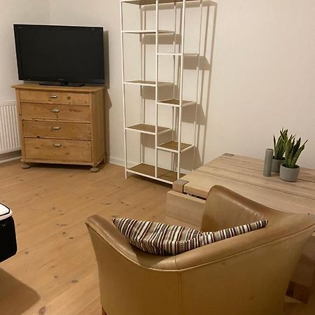 Apartmán Vaerelse Med Eget Kokken Og Bad Esbjerg Exteriér fotografie