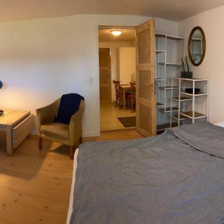 Apartmán Vaerelse Med Eget Kokken Og Bad Esbjerg Exteriér fotografie