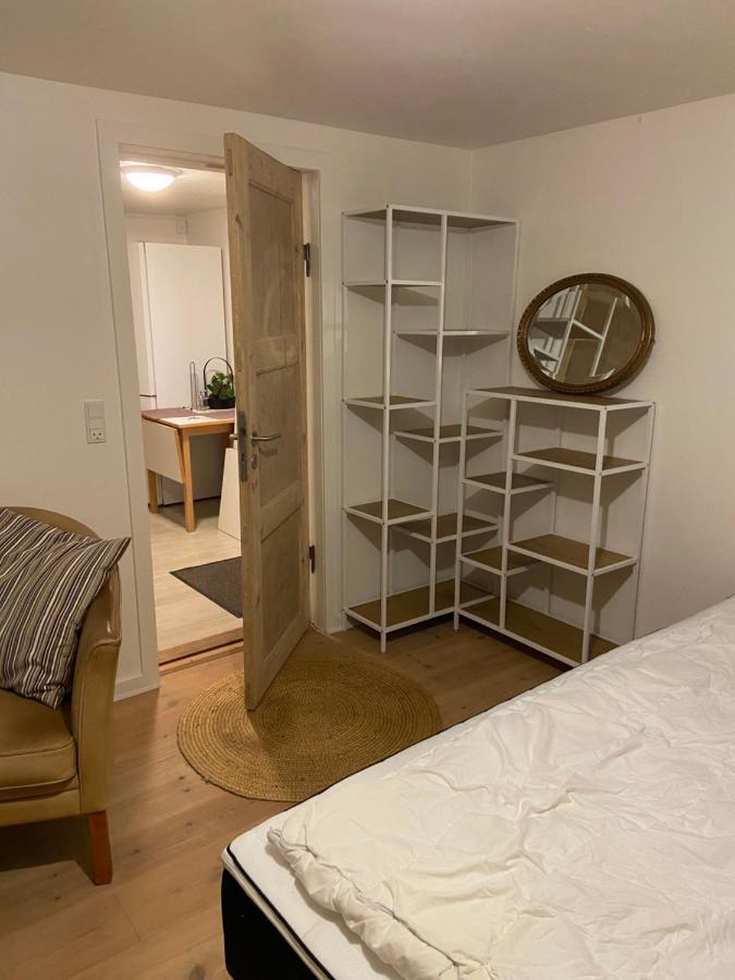 Apartmán Vaerelse Med Eget Kokken Og Bad Esbjerg Exteriér fotografie
